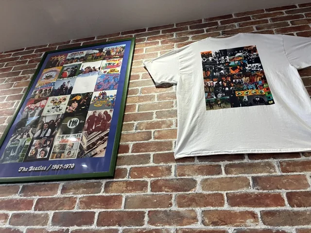 ビートルズのTシャツ、アルバムジャケット